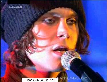 him - il iubesk p omul asta!!!!!!!!!!!!!!!!!!! - ROCK :))